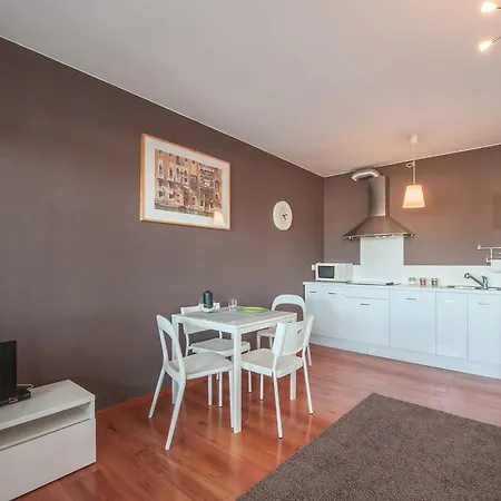 Lite House
